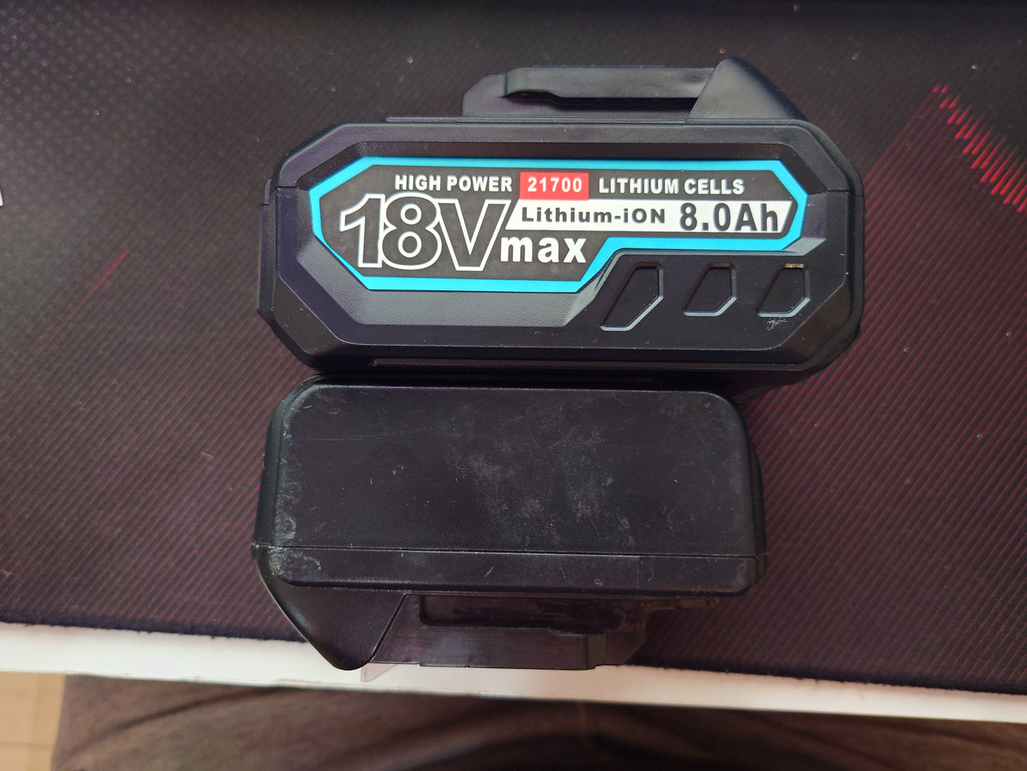 Akkujen kunnostus sekä uudelleen kennotus Li-ion, LiFePo4 sekä LTO akuille.