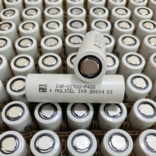 Molicel INR21700-P45B Li-Ion akkukenno 3,6V 4500 mAh 45A / Ei suojapiiriä / Flat-top